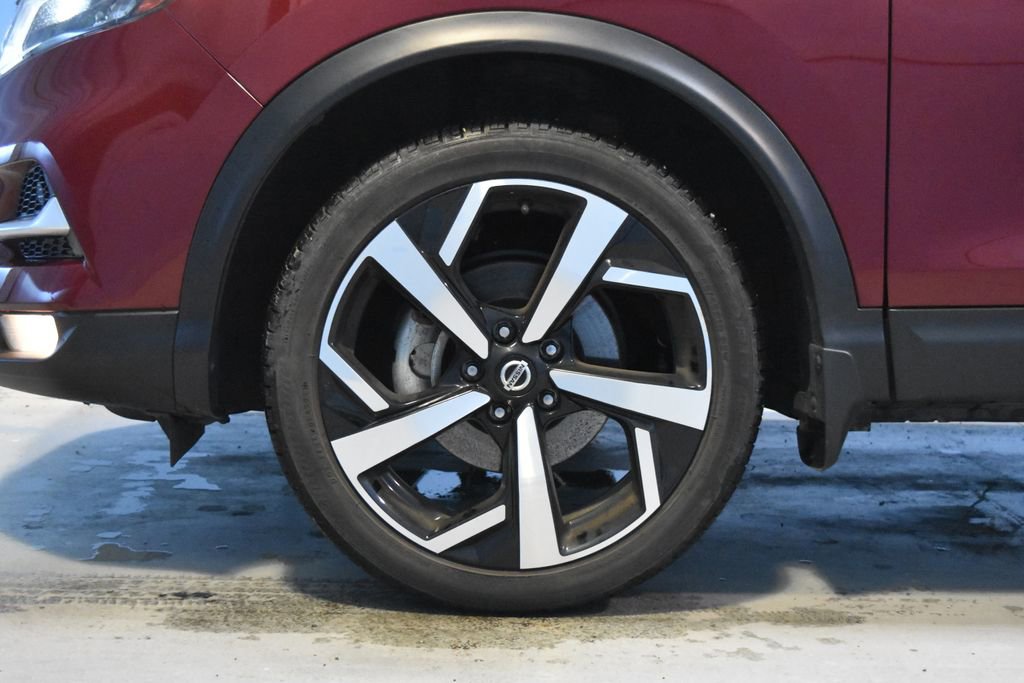 Certified 2022 Nissan Rogue Sport SL w/ Premium Package image 24