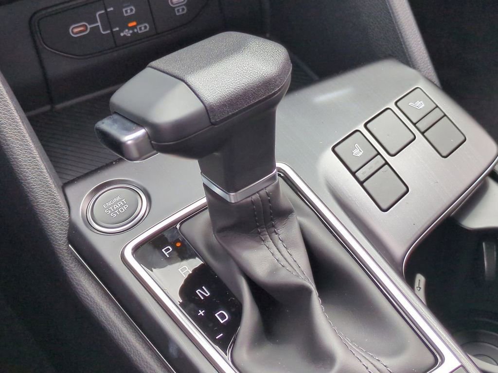 New 2026 Kia Sportage LX w/ LX Convenience Package FWD image 16