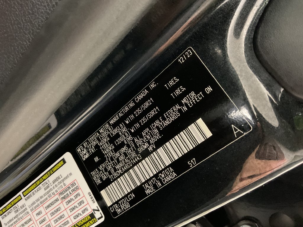 Used 2024 Lexus RX 500h F Sport w/ Convenience Package AWD/4WD image 29