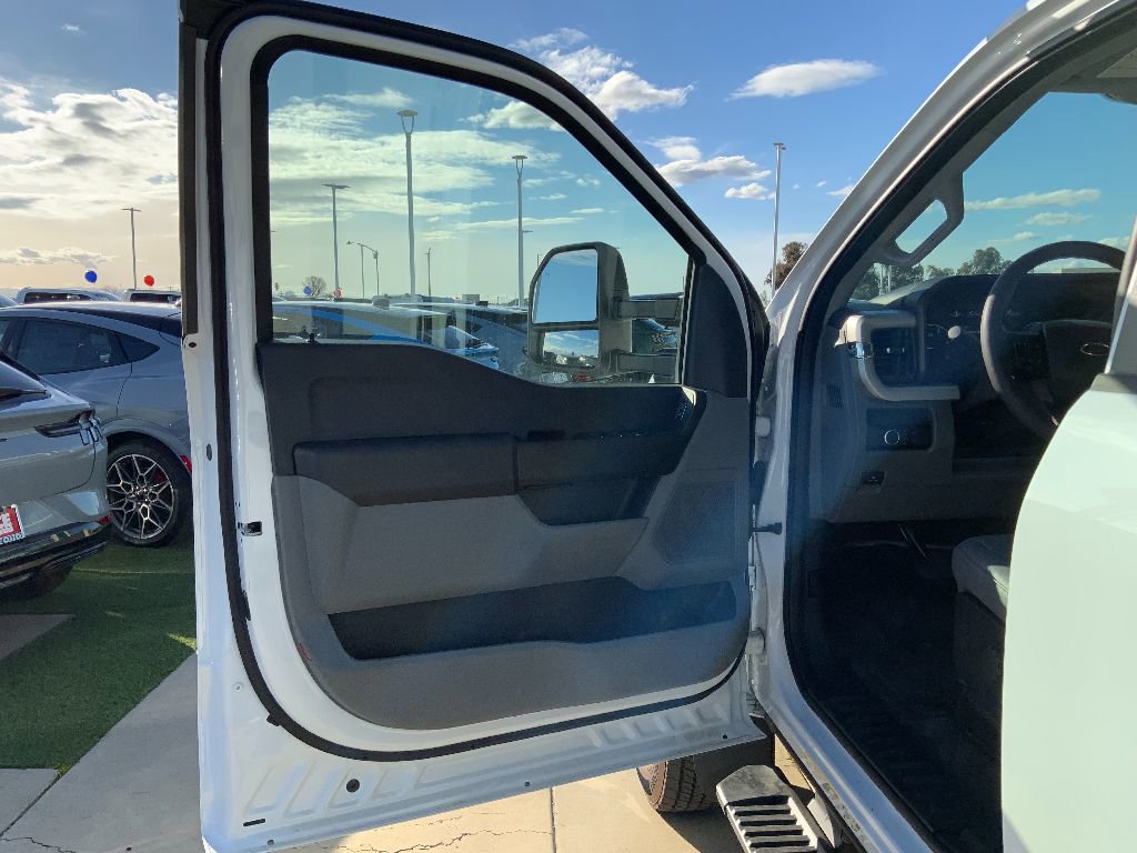 New 2024 Ford F550 2WD Crew Cab Super Duty image 9