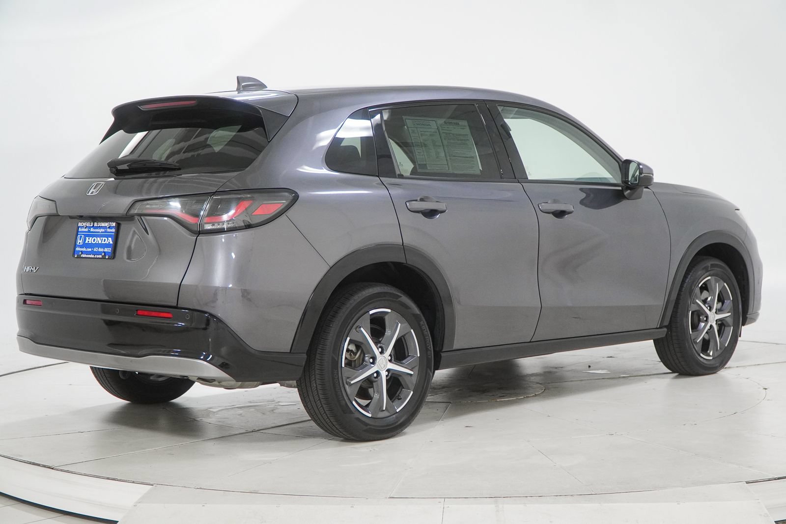 Certified 2024 Honda HR-V EX-L image 10