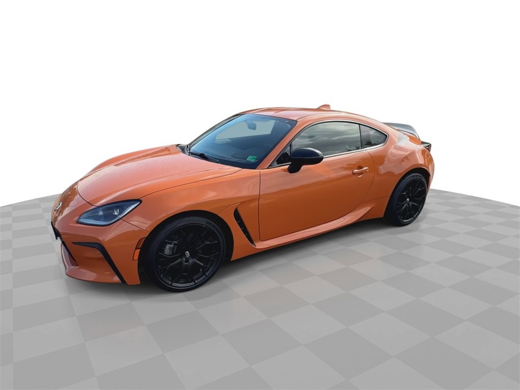 Used 2023 Toyota GR86 10th Anniversary SE image 4