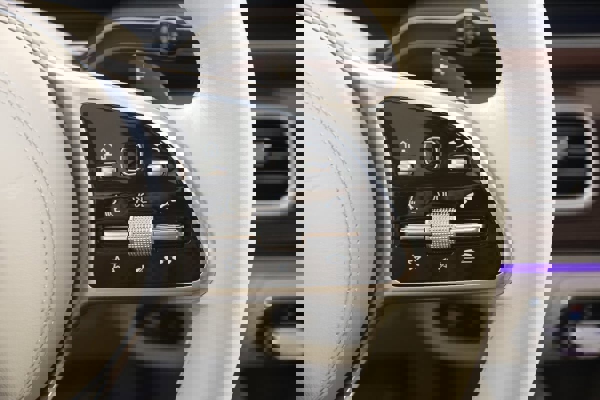 Used 2022 Mercedes-Benz Maybach GLS 600 4MATIC image 61