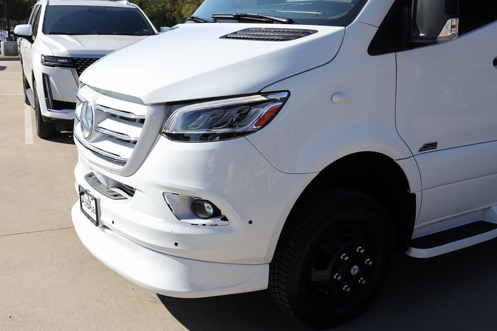 Used 2023 Mercedes-Benz Sprinter 3500 image 33