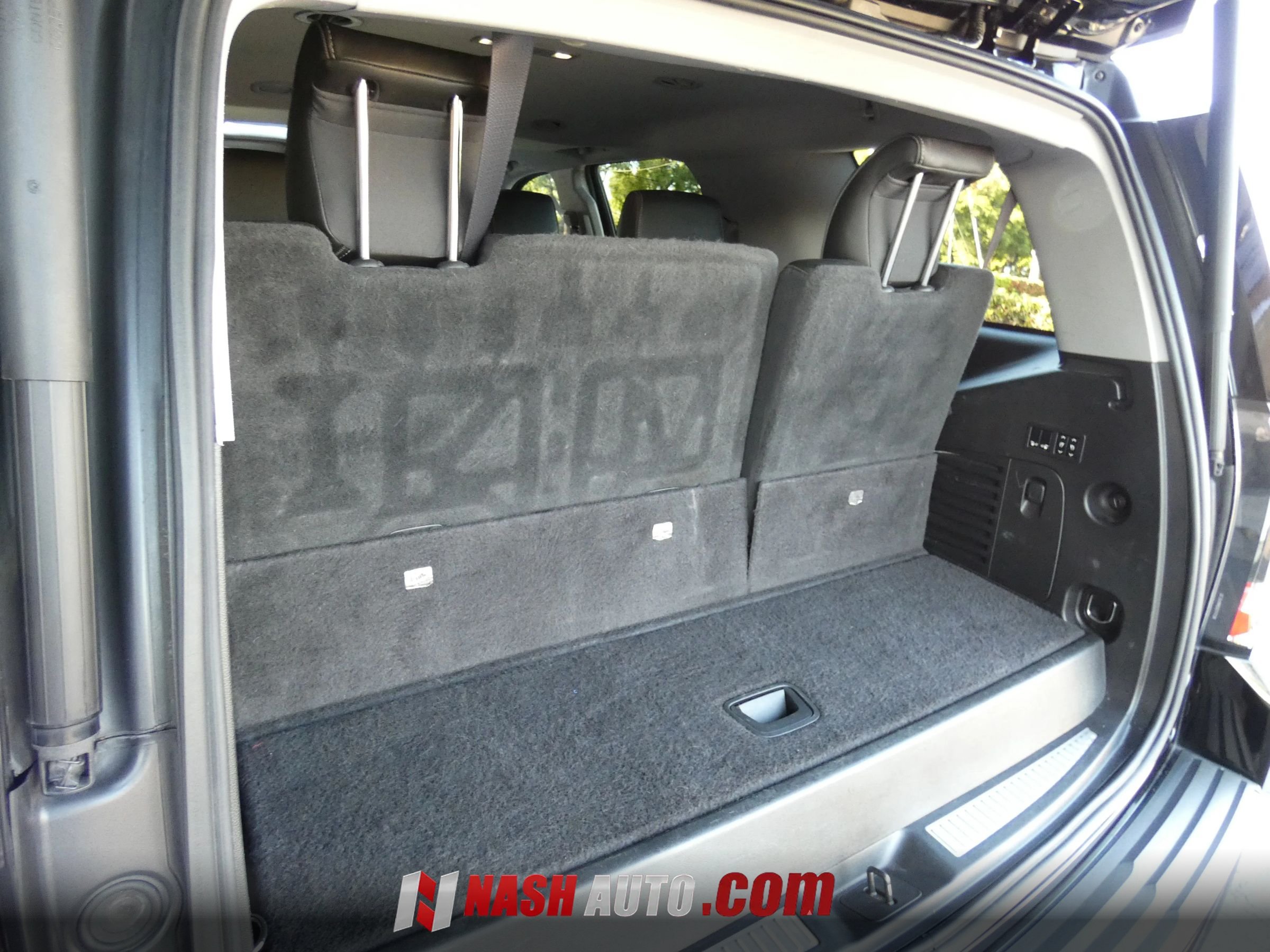 Used 2017 GMC Yukon Denali w/ Open Road Package RWD image 82