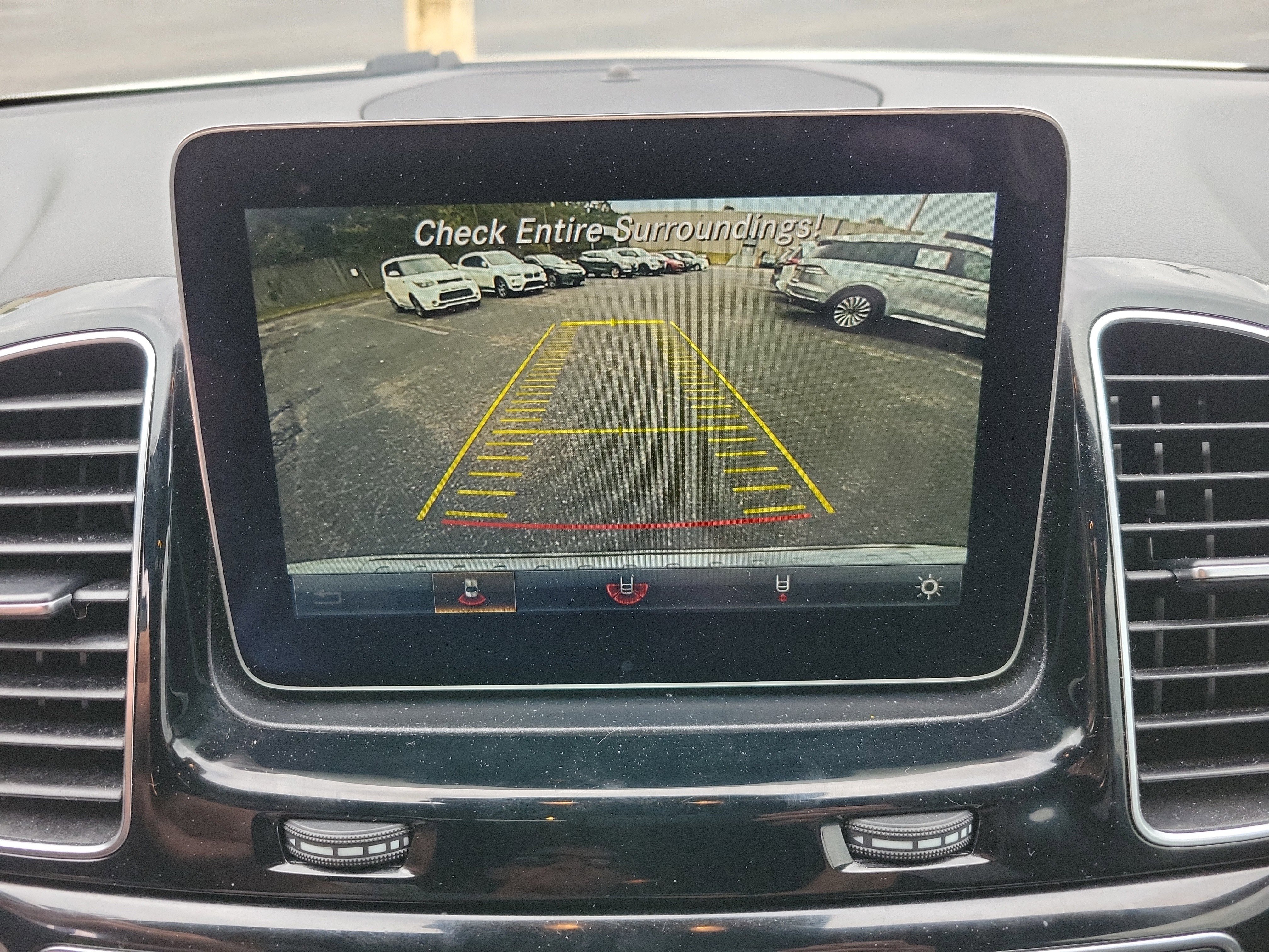 Used 2018 Mercedes-Benz GLE 350 w/ Premium 1 Package image 13