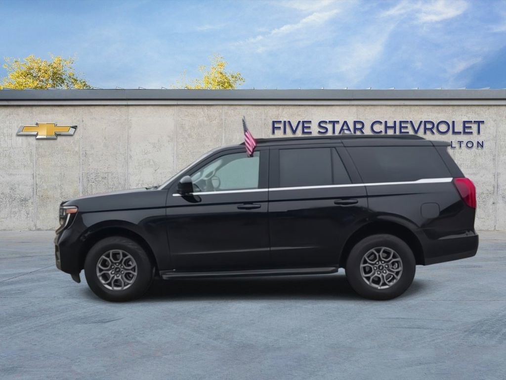 Used 2025 Ford Expedition Active AWD/4WD image 5