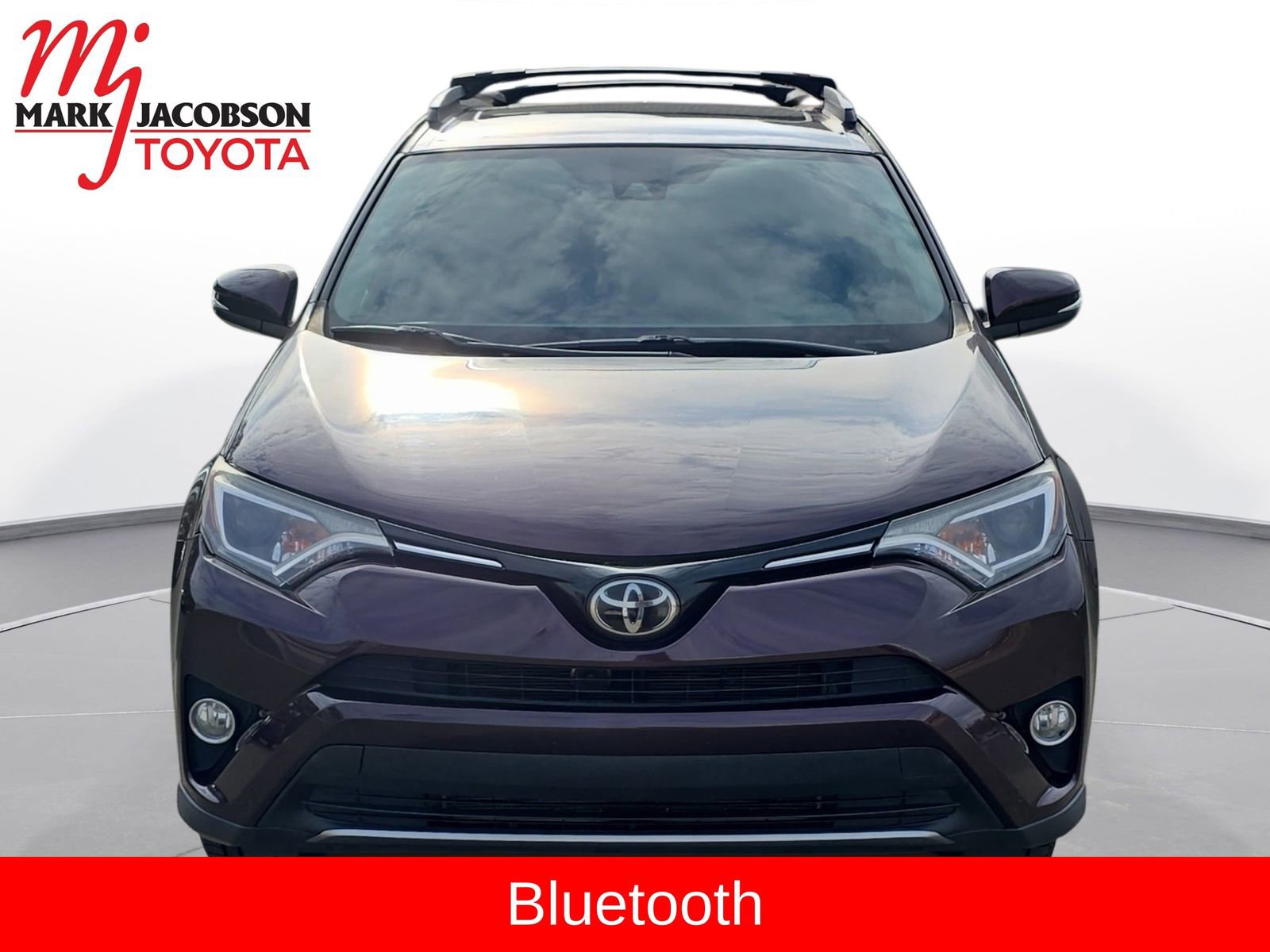 Used 2018 Toyota RAV4 XLE w/ Plus Extra Value Package image 2