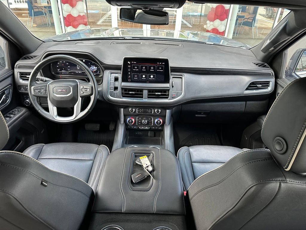 Used 2023 GMC Yukon XL SLT AWD/4WD image 21