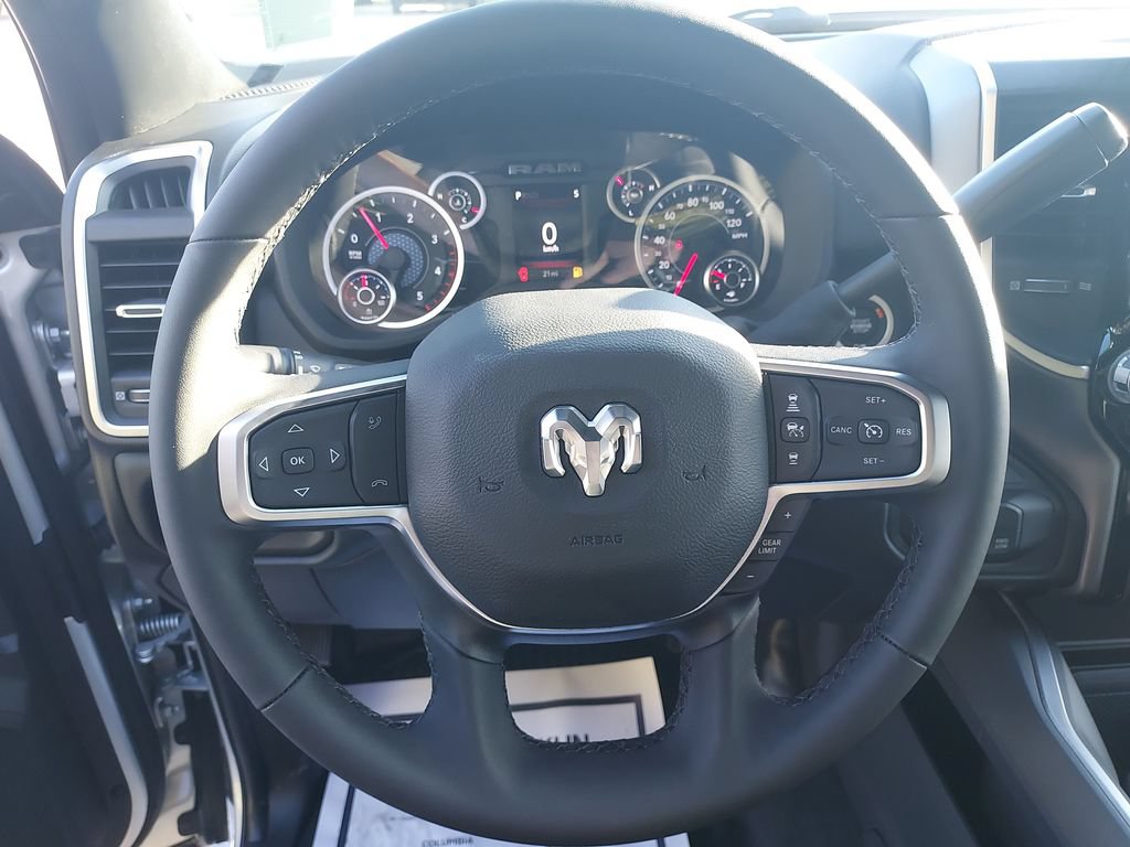 New 2027 RAM 3500 Big Horn AWD/4WD image 17