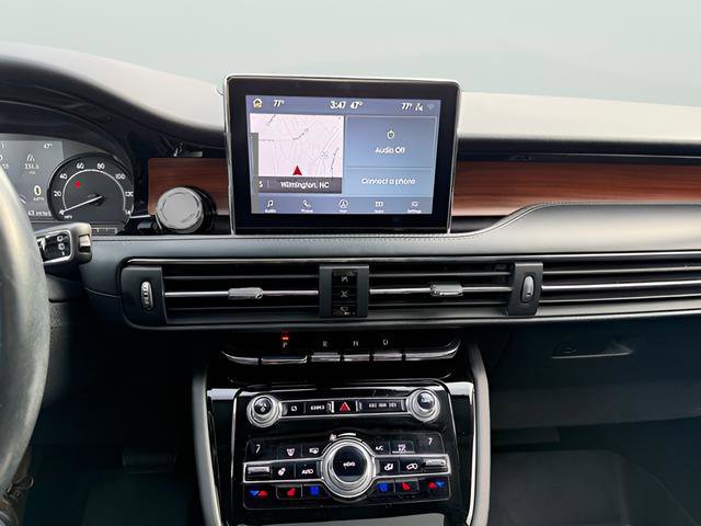 Used 2020 Lincoln Corsair Reserve w/ Equipment Group 201A image 20