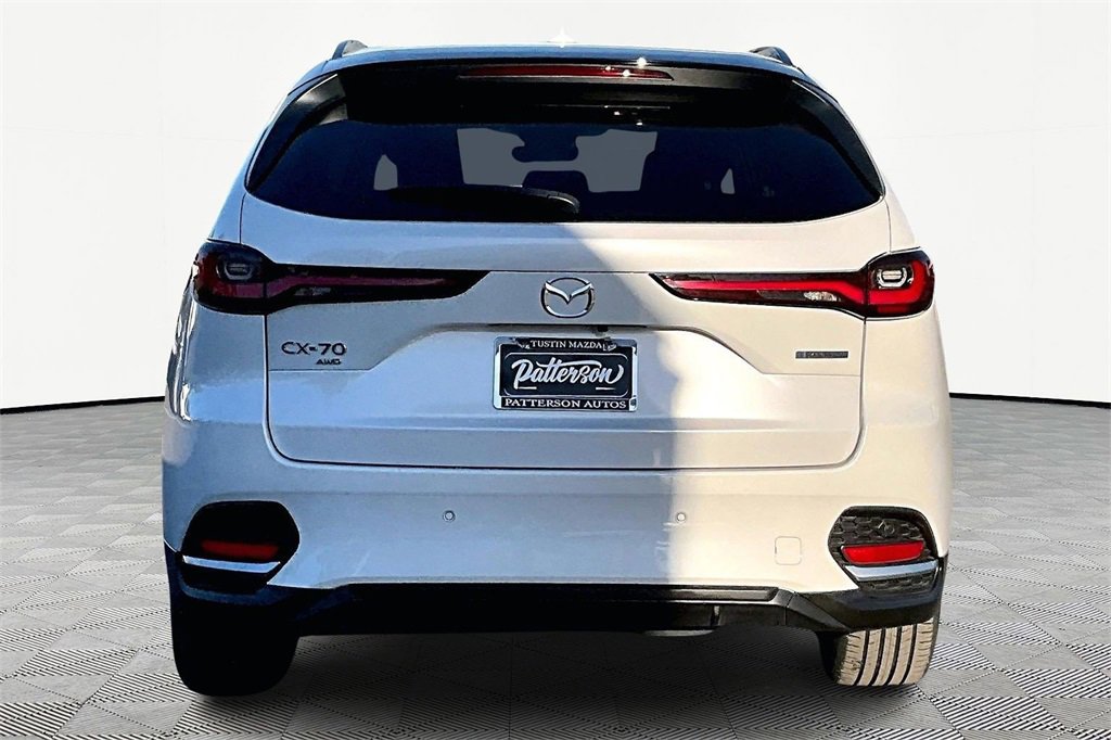 Certified 2025 MAZDA CX-70 Plug-In Hybrid w/ Premium Pkg image 4