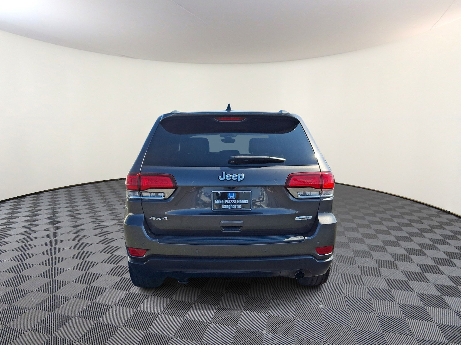 Used 2020 Jeep Grand Cherokee Laredo w/ Quick Order Package 2BN North AWD/4WD image 6