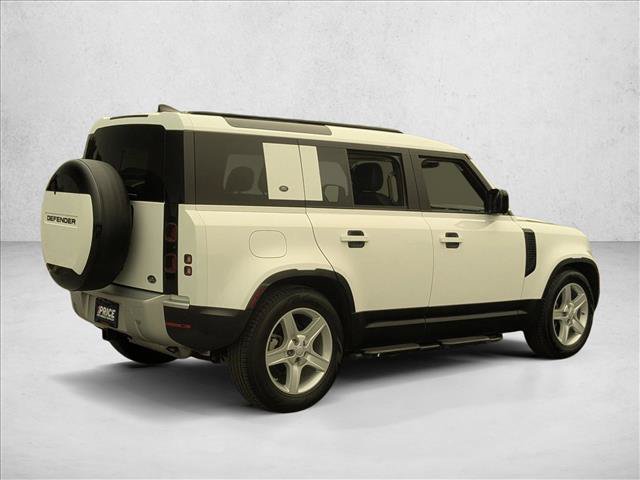 Used 2022 Land Rover Defender 110 S AWD/4WD image 5