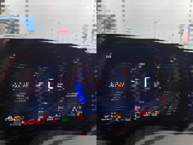 Used 2024 Chevrolet Equinox EV RS image 12