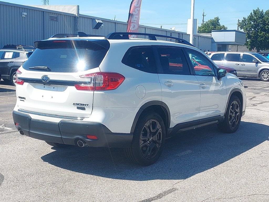 Used 2024 Subaru Ascent Onyx Edition AWD/4WD image 8