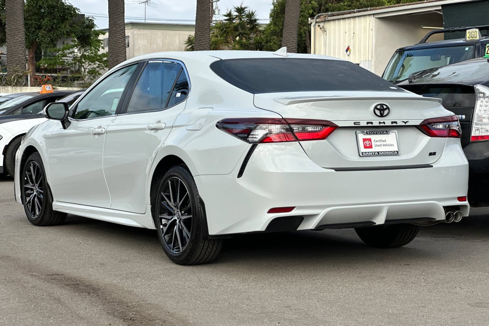 Certified 2024 Toyota Camry SE FWD image 6
