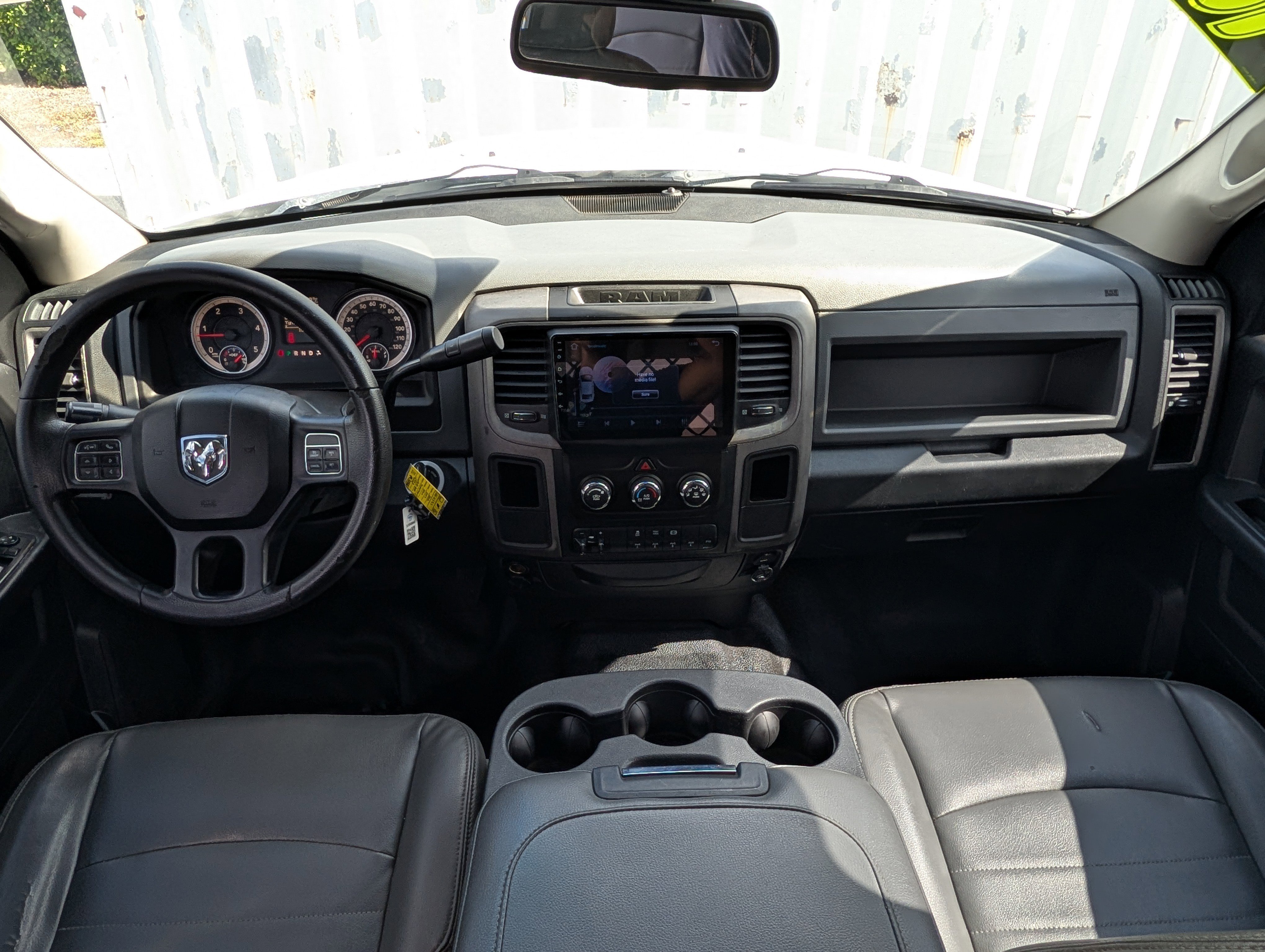 Used 2016 RAM 3500 Tradesman w/ Chrome Appearance Group RWD image 14