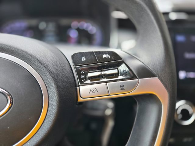 Used 2023 Hyundai Tucson SE image 21