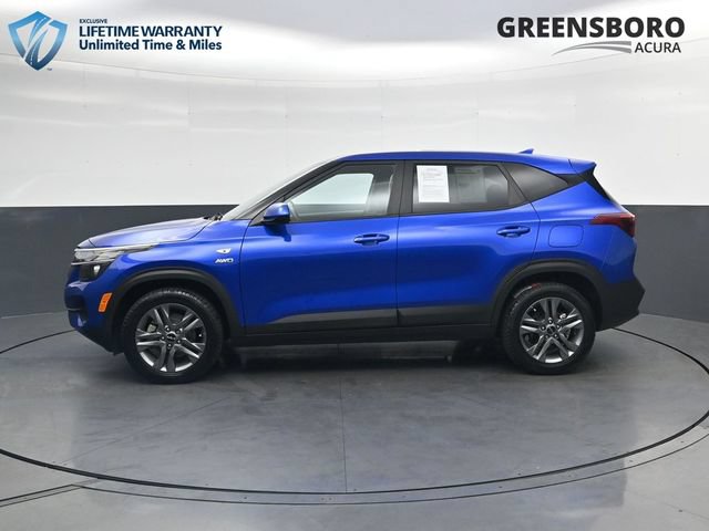 Used 2023 Kia Seltos LX AWD/4WD image 10