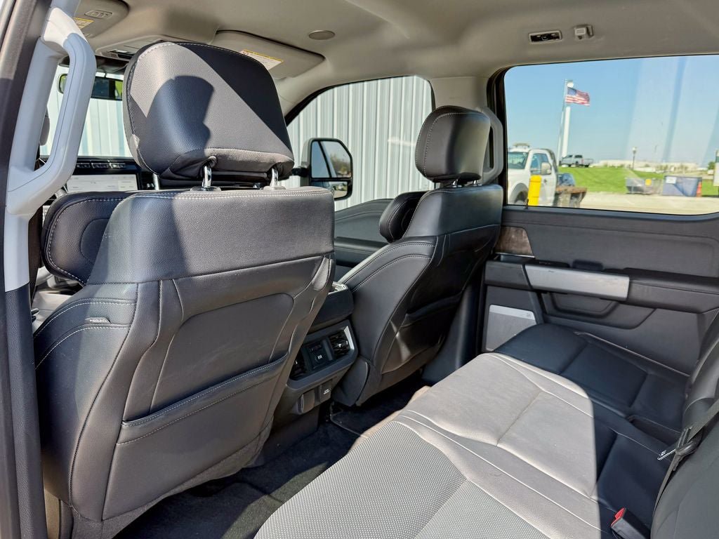 Used 2023 Ford F450 Lariat w/ Lariat Ultimate Package AWD/4WD image 13