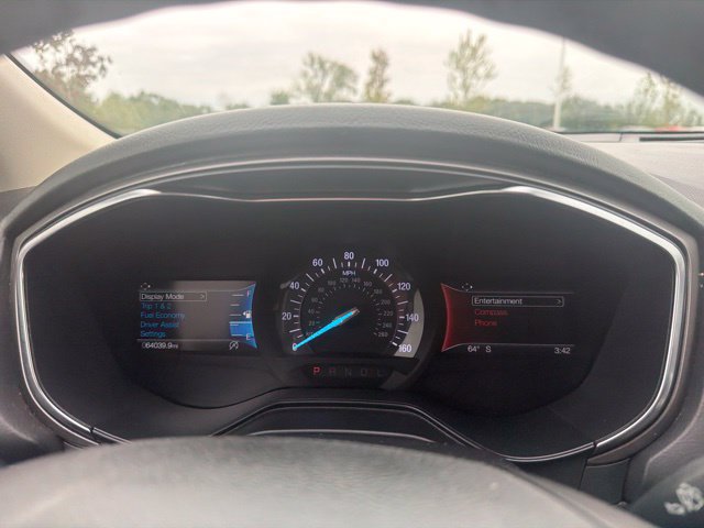 Used 2020 Ford Fusion SEL FWD image 47