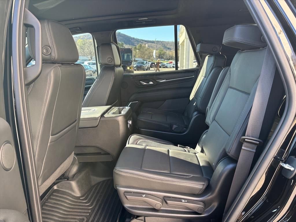 Used 2023 GMC Yukon Denali image 11