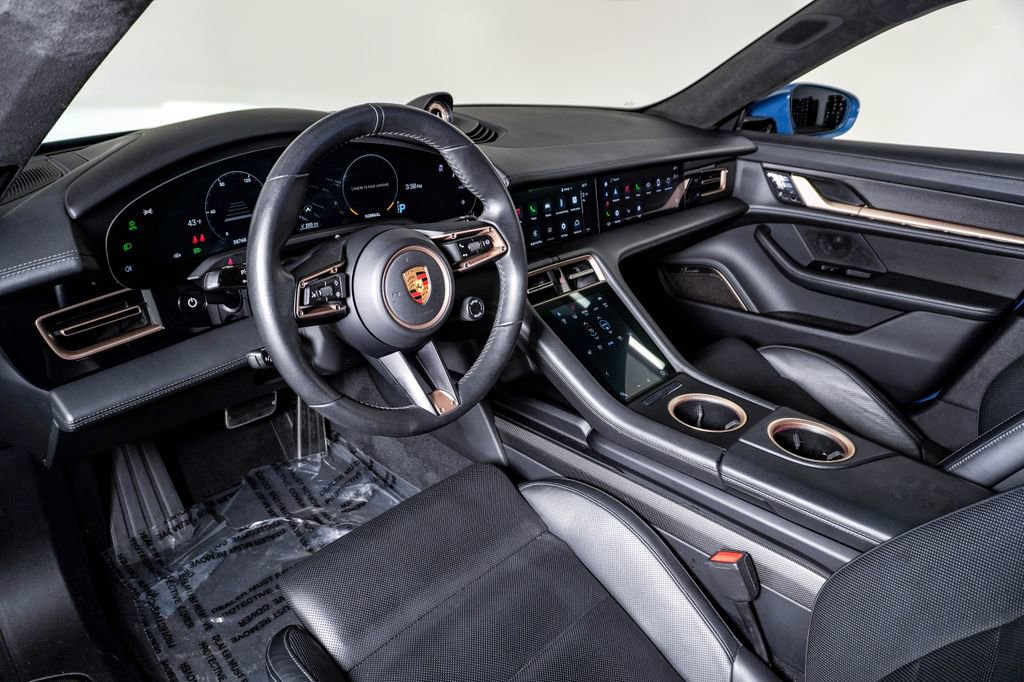 Certified 2021 Porsche Taycan Turbo S image 4