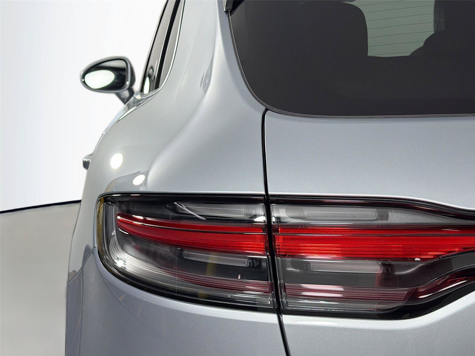 Certified 2026 Porsche Macan Turbo AWD/4WD image 16