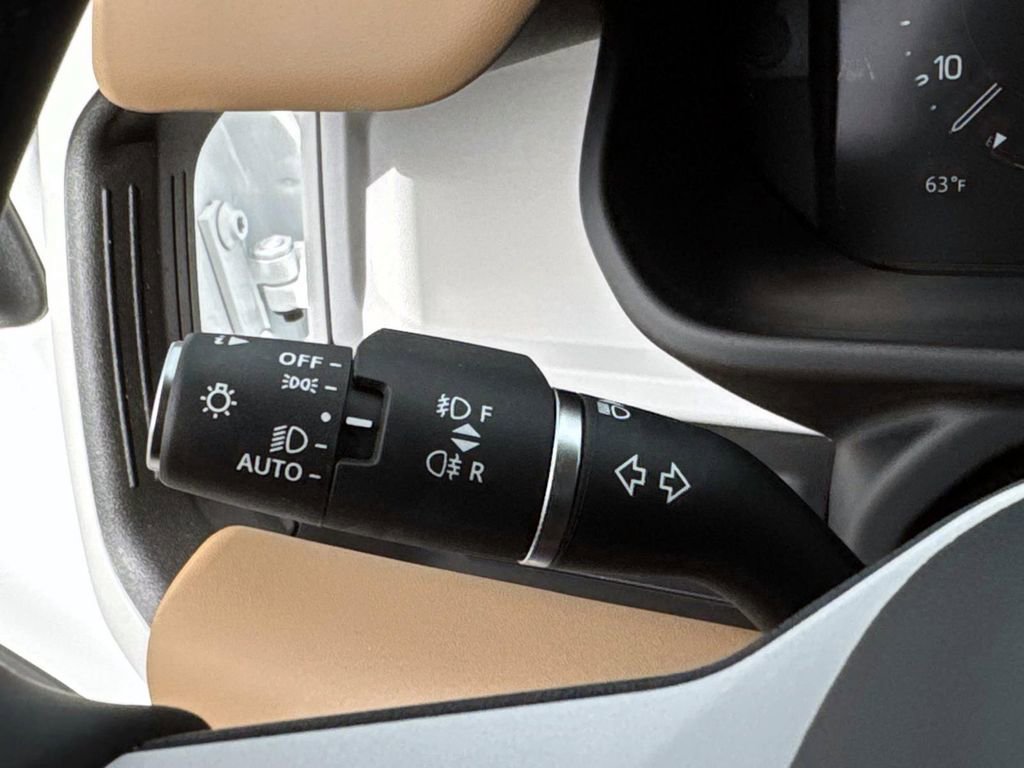 New 2026 Land Rover Defender 130 S image 33