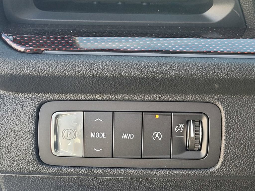 New 2026 Chevrolet Traverse RS w/ LPO, Floor Liner Package image 24