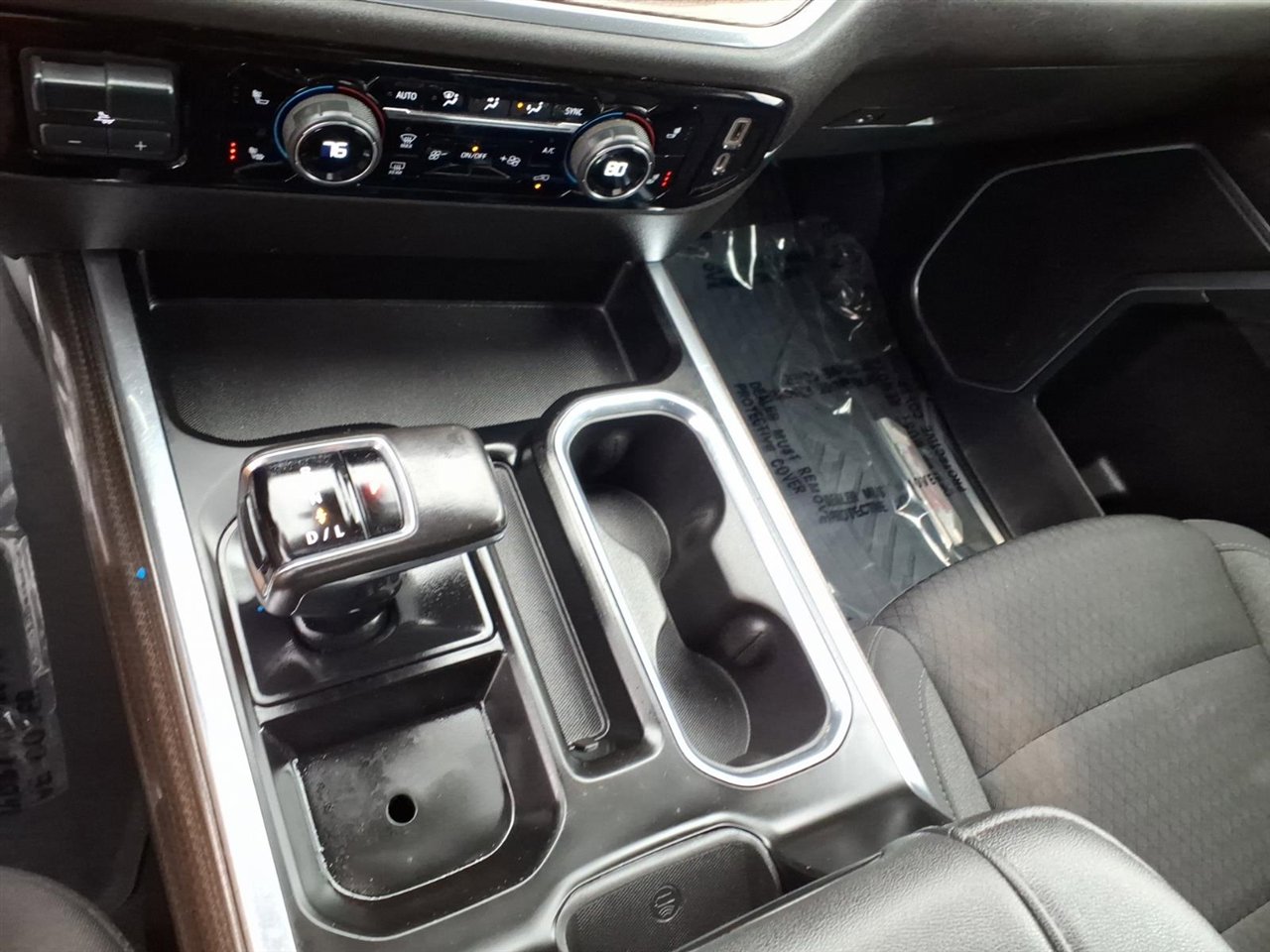 Used 2022 Chevrolet Silverado 1500 RST image 12