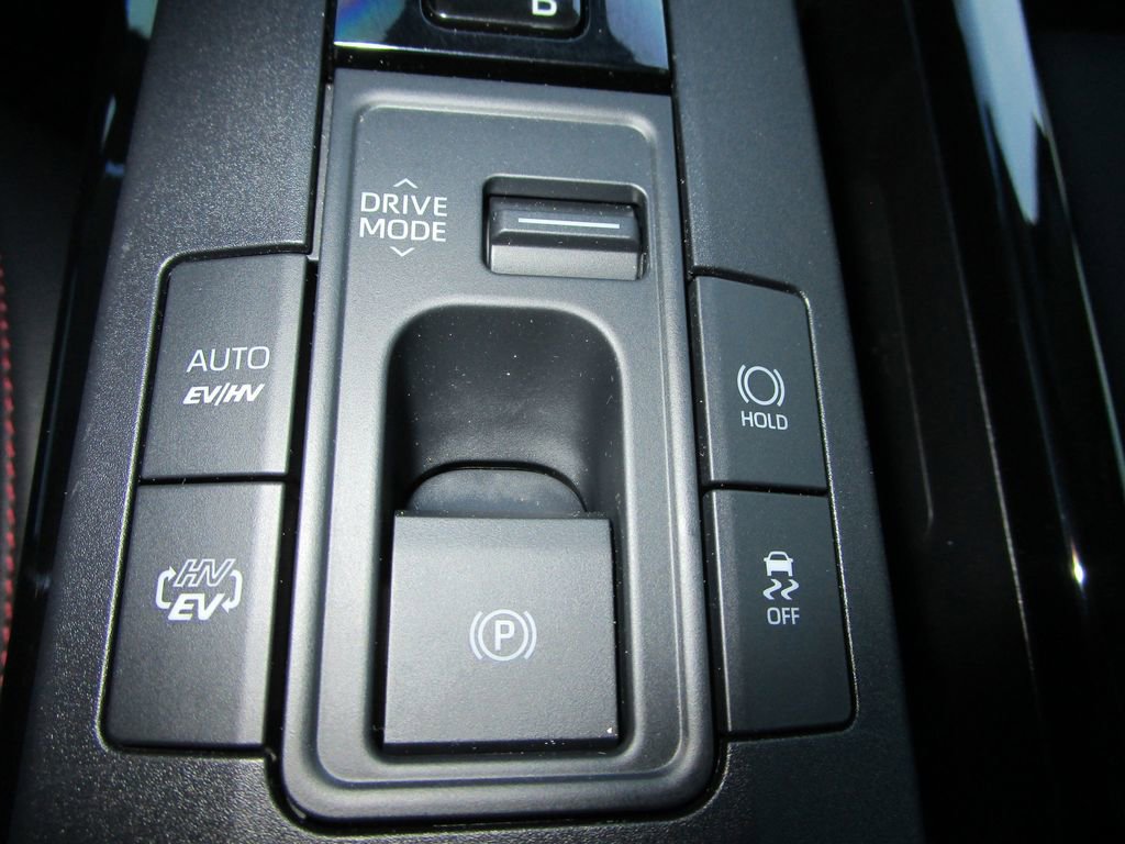 Used 2026 Toyota Prius Plug-In Hybrid image 33