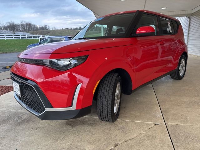 Used 2024 Kia Soul LX w/ Option Group 015 image 11