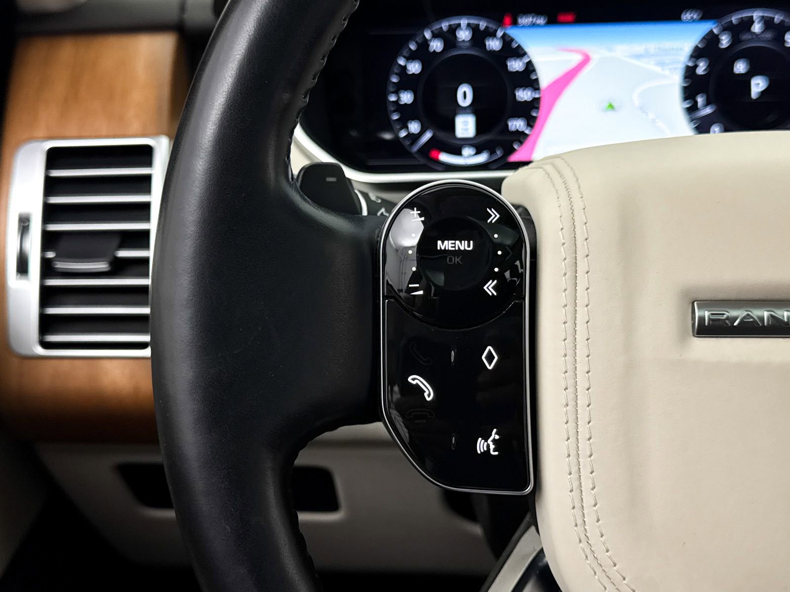 Used 2021 Land Rover Range Rover P525 Westminster Edition LWB image 34