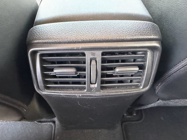 Used 2022 Nissan Rogue Sport SV w/ Technology Package FWD image 24