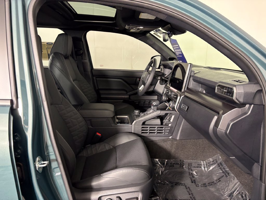 Used 2026 Toyota 4Runner TRD Off-Road Premium AWD/4WD image 36
