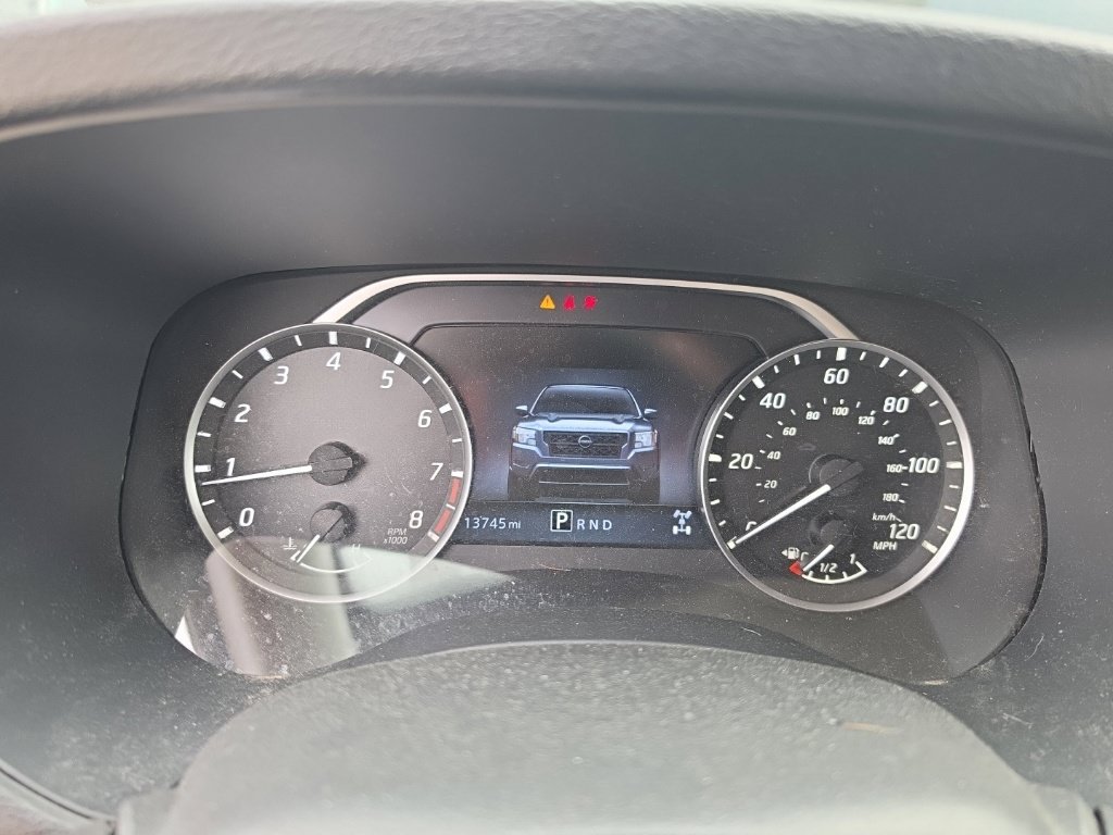 Used 2024 Nissan Frontier SV AWD/4WD image 21