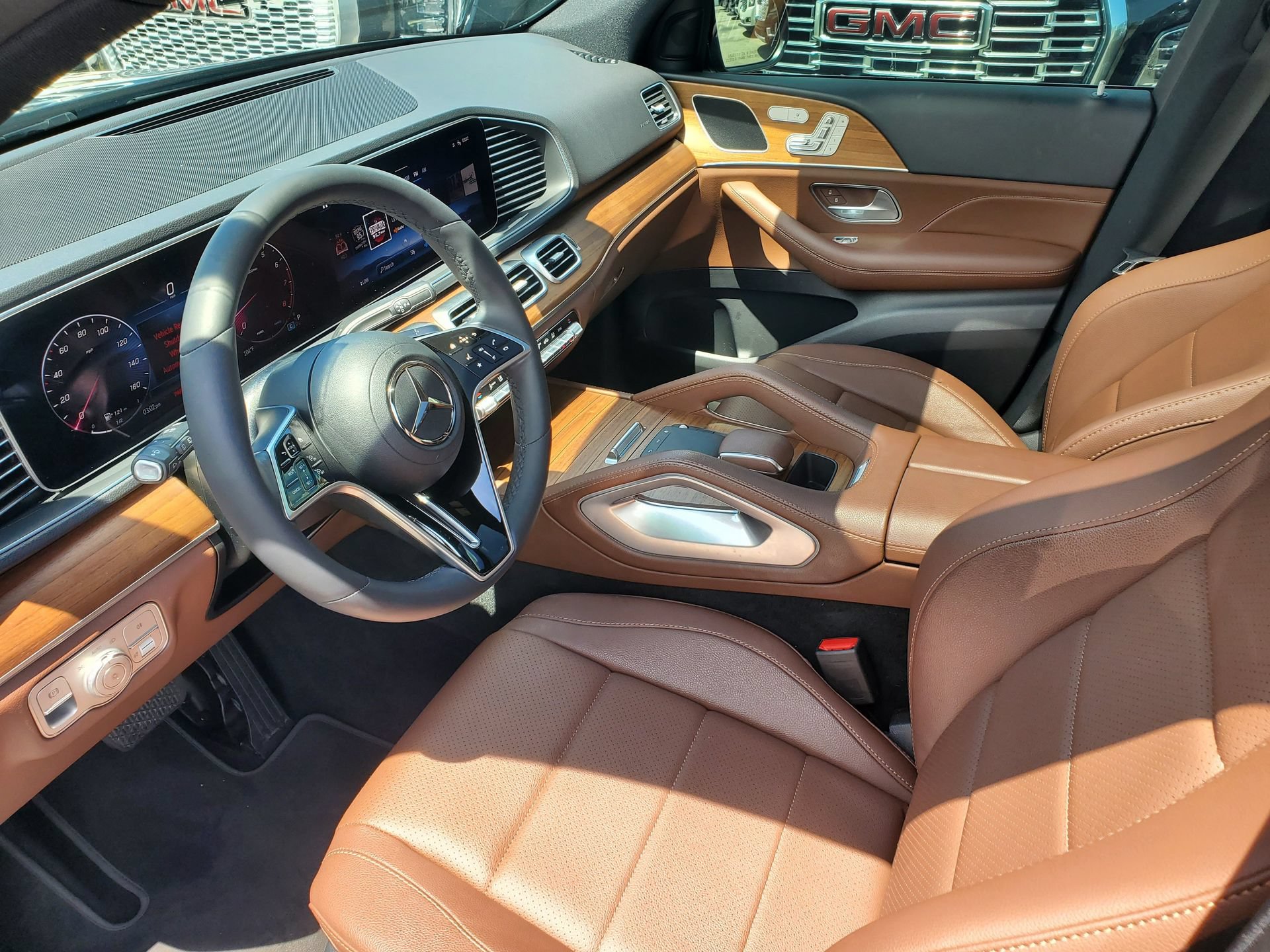Used 2024 Mercedes-Benz GLE 350 4MATIC image 20