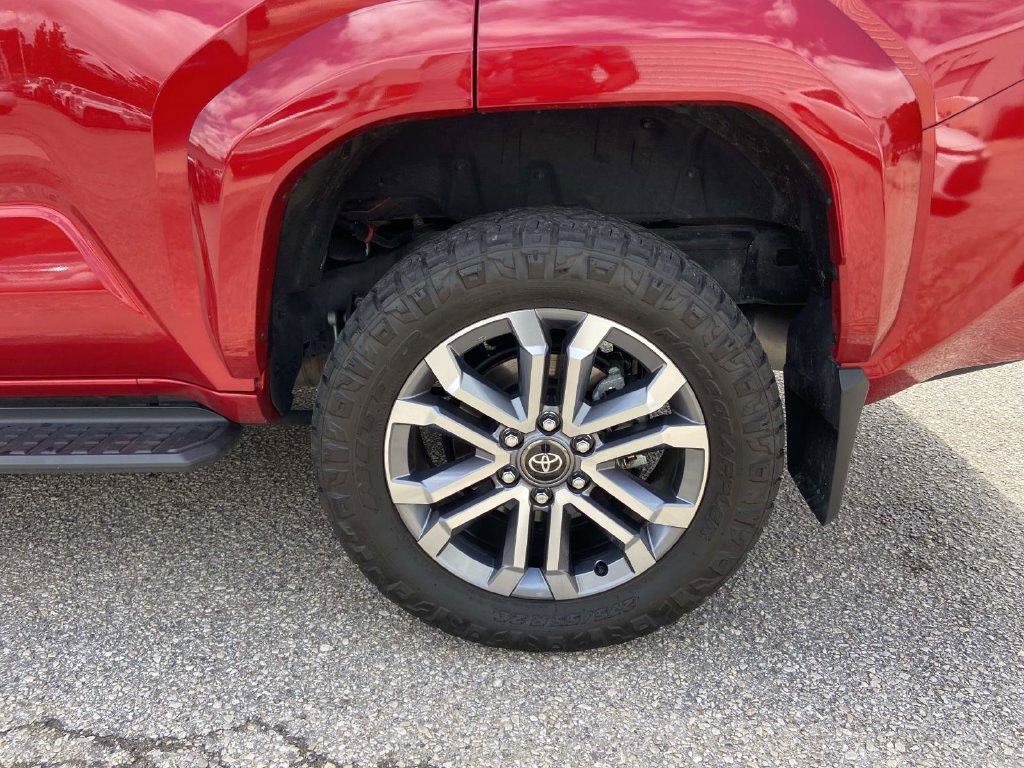 Used 2025 Toyota 4Runner Limited RWD image 8