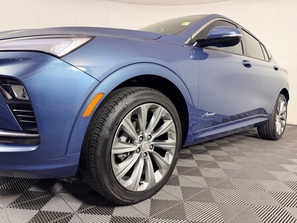 Used 2025 Buick Envista Avenir FWD image 19