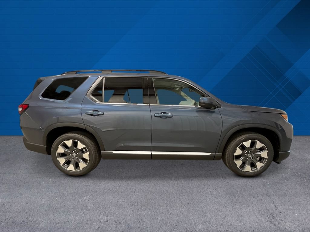 New 2026 Honda Pilot Elite image 2