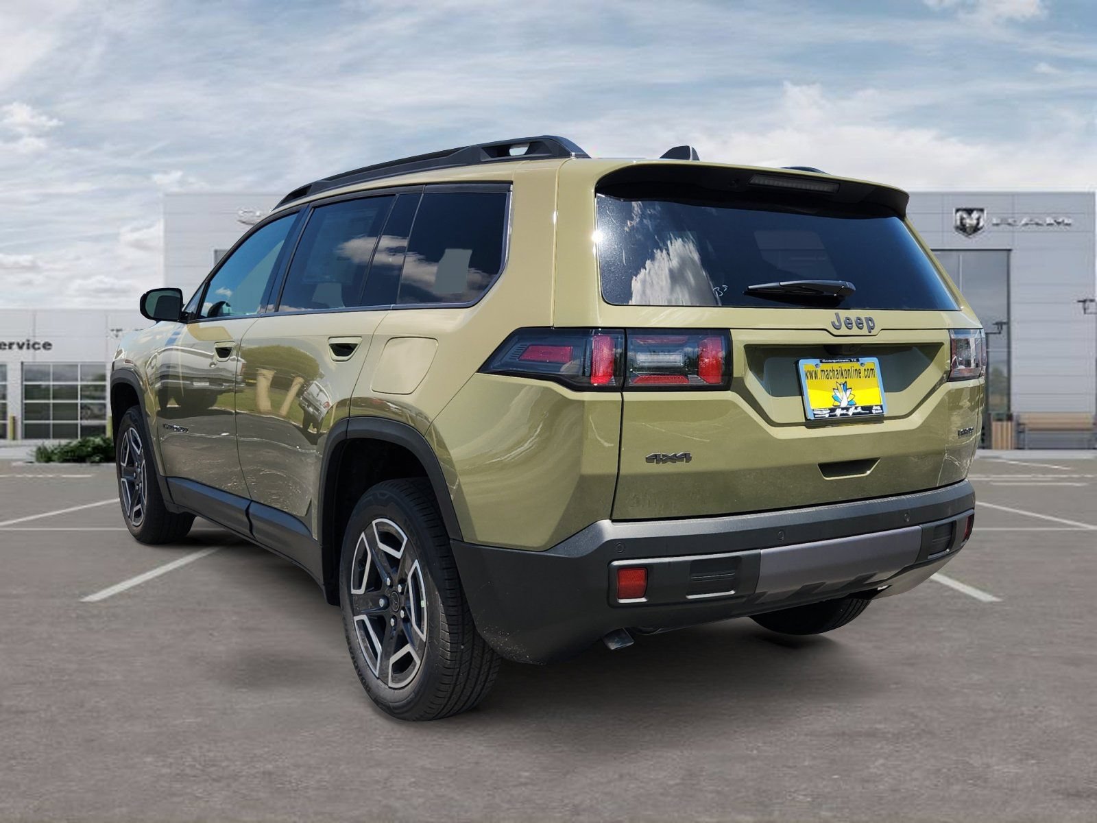 New 2026 Jeep Cherokee Laredo AWD/4WD image 3