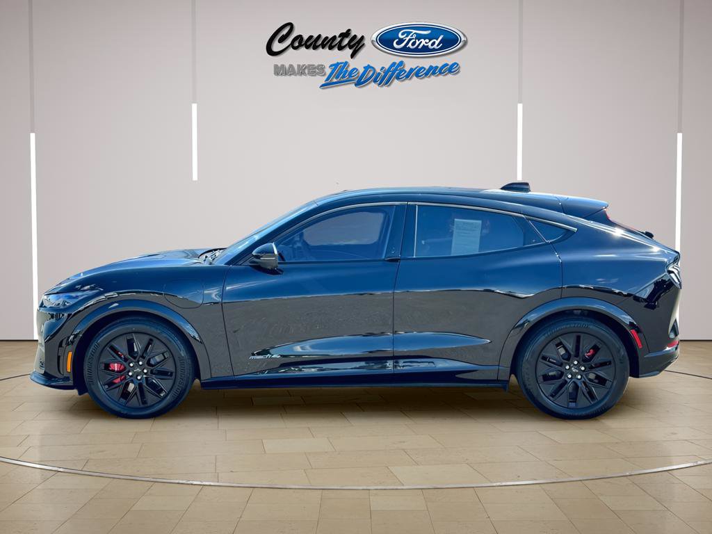 Used 2025 Ford Mustang Mach-E Premium w/ Sport Appearance Package AWD/4WD image 3