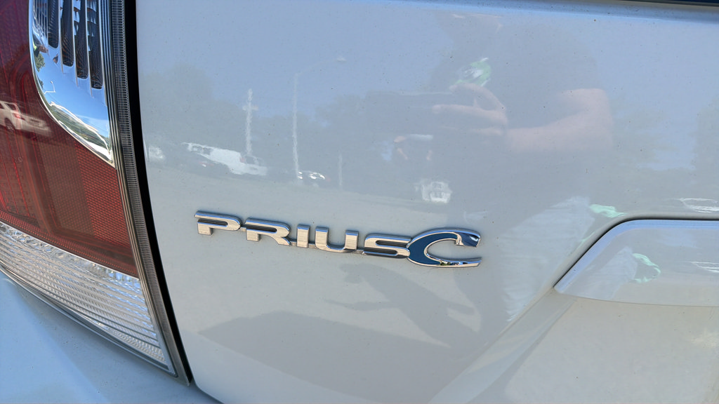 Used 2015 Toyota Prius C Two FWD image 30