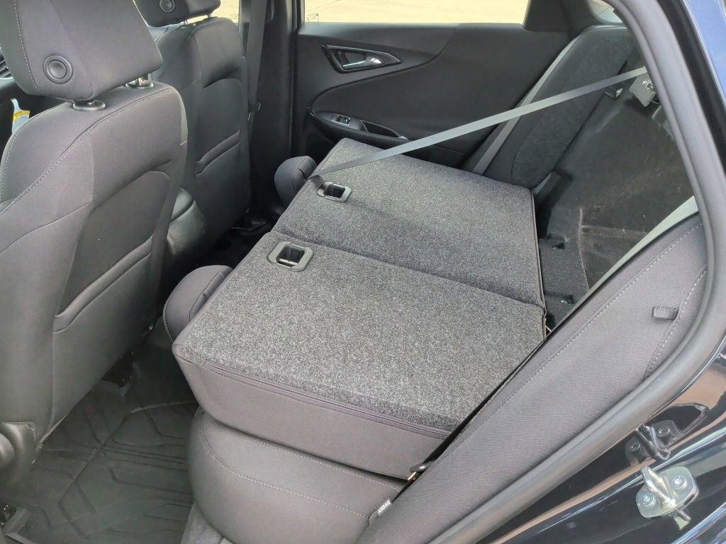 Used 2022 Chevrolet Malibu LS FWD image 33