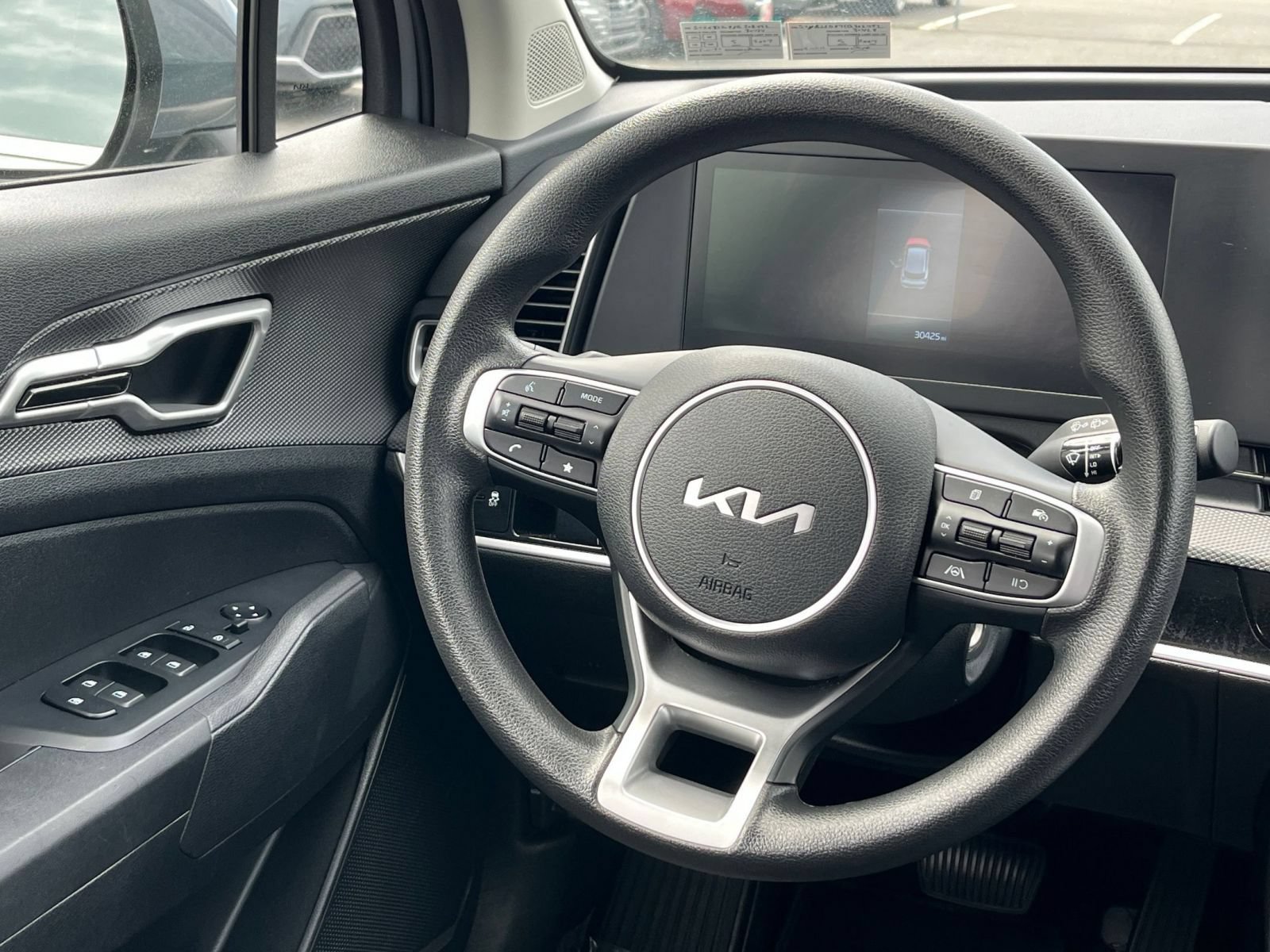 Used 2025 Kia Sportage LX FWD image 22