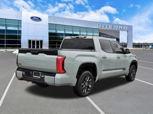 Used 2024 Toyota Tundra Platinum AWD/4WD image 4