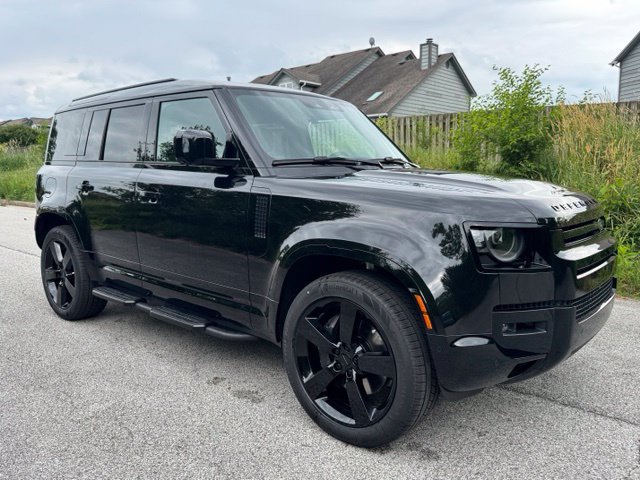 New 2026 Land Rover Defender 110 X-Dynamic SE AWD/4WD image 4