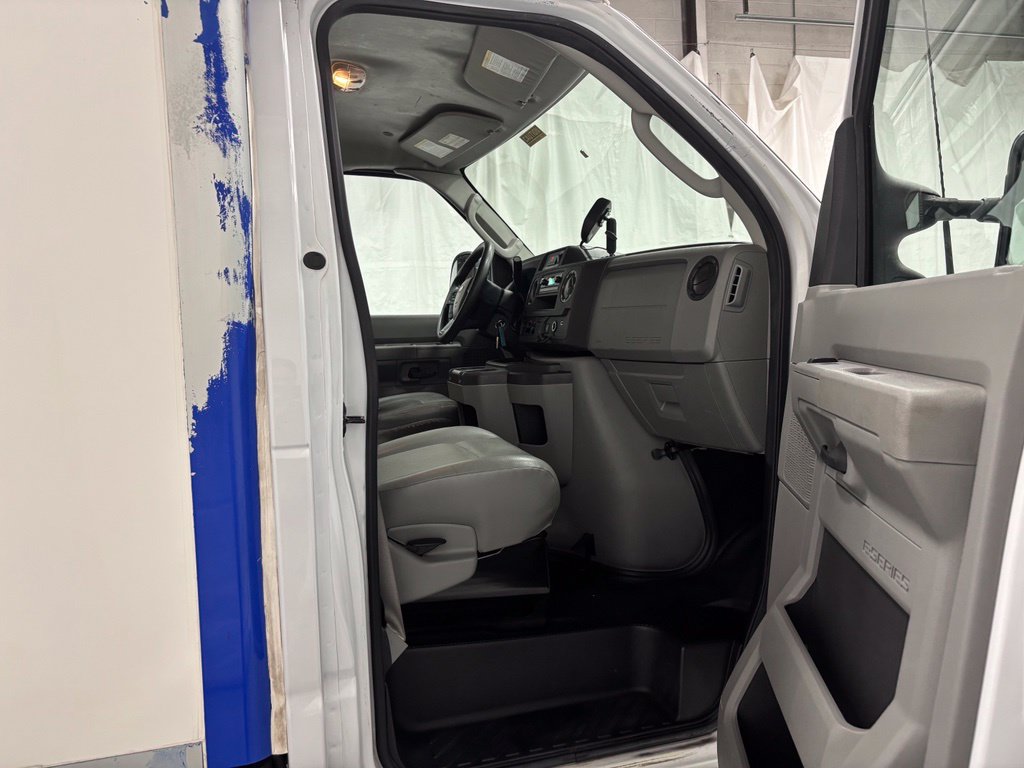 Used 2023 Ford E-350 and Econoline 350 Super Duty w/ Power Windows & Locks Group RWD image 41